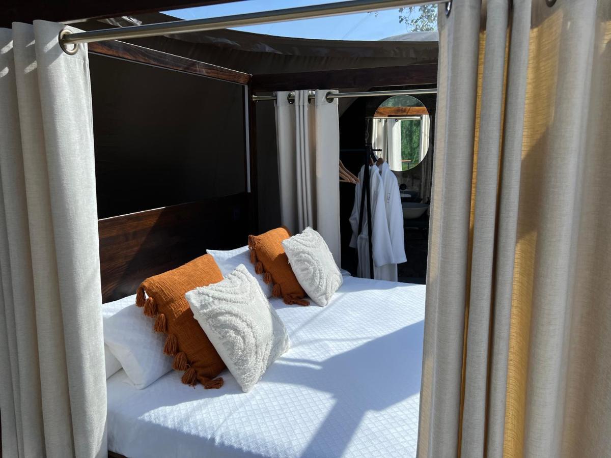 Sierra Salvada Bubbles Guest House Salmanton Exterior photo